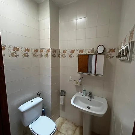 Family Maisonette Near The Sea Flogita