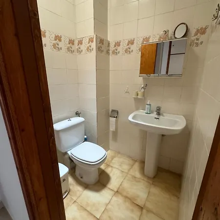 Family Maisonette - Perfect Hospitality Holiday home *