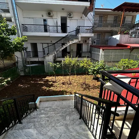 Family Maisonette Near The Sea *